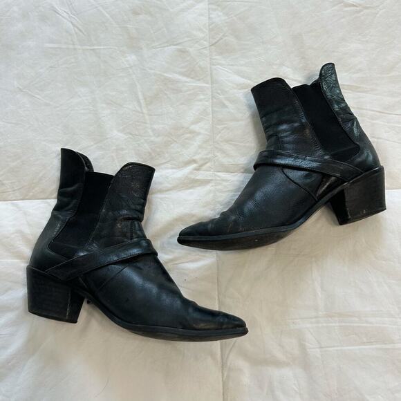 Zara Basic Black Leather Buckled Western Ankle Boots Women’s Size 9 - Picture 10 of 11